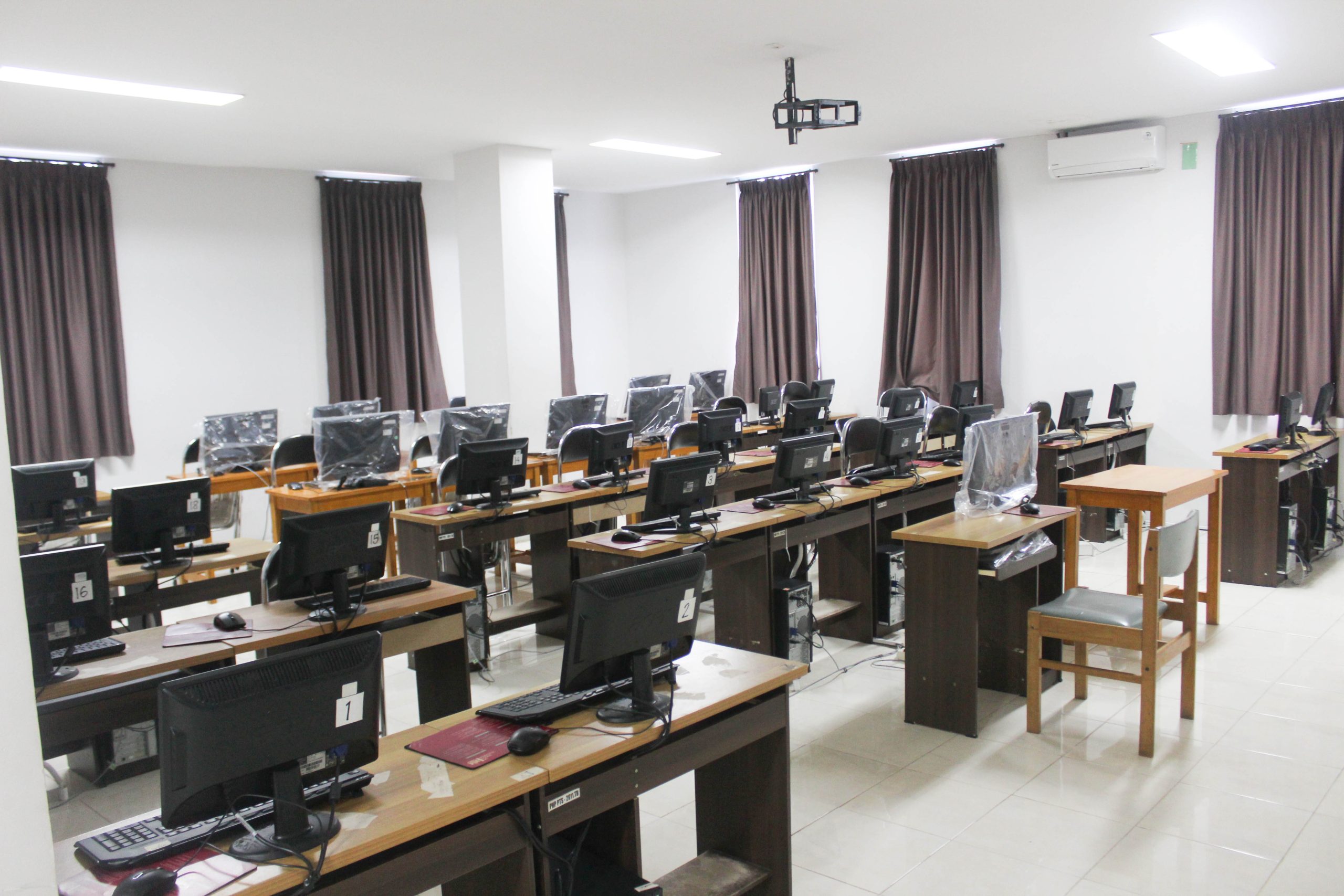 Lab Komputer