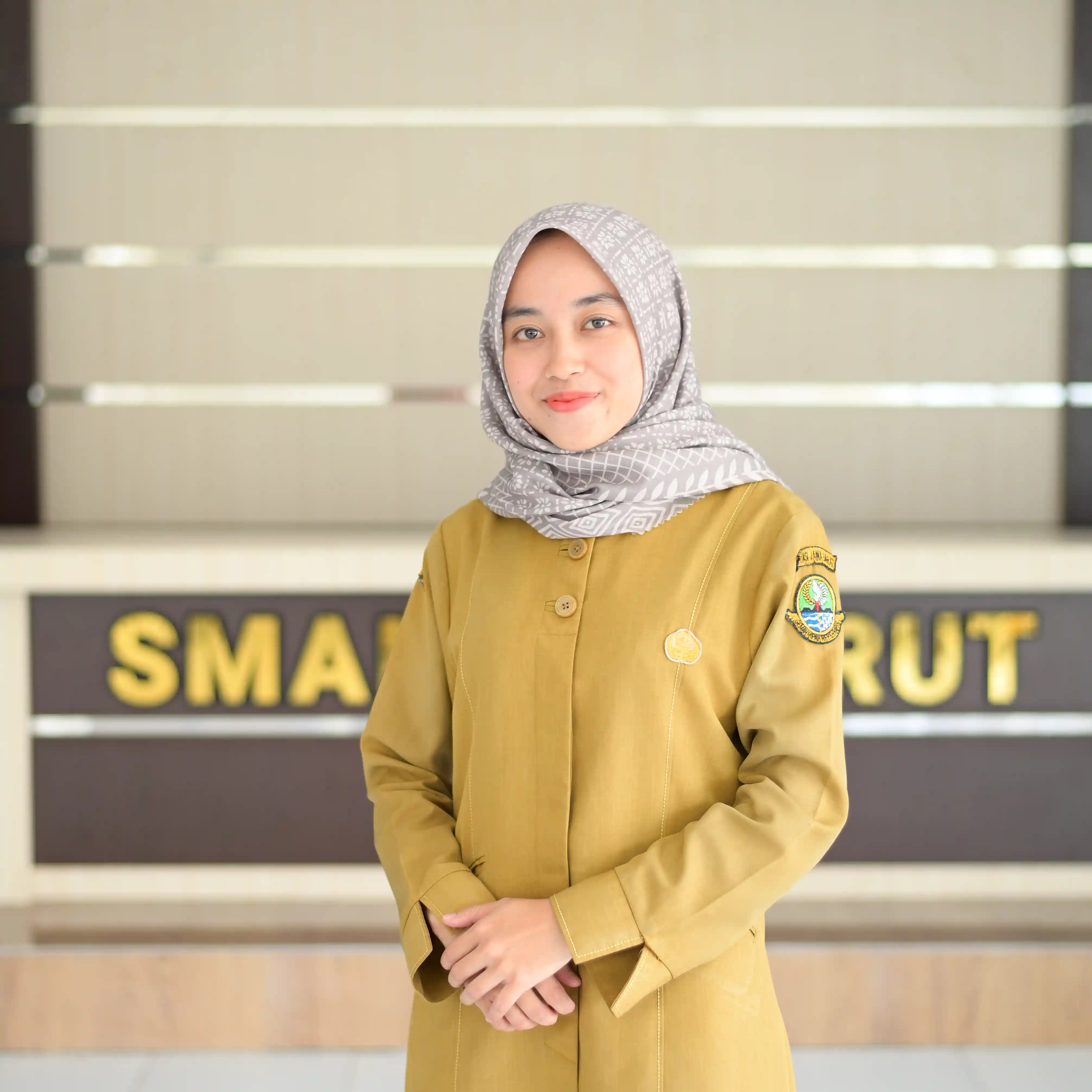 Gina Farhah Ardela Fajriah, S.Pd.