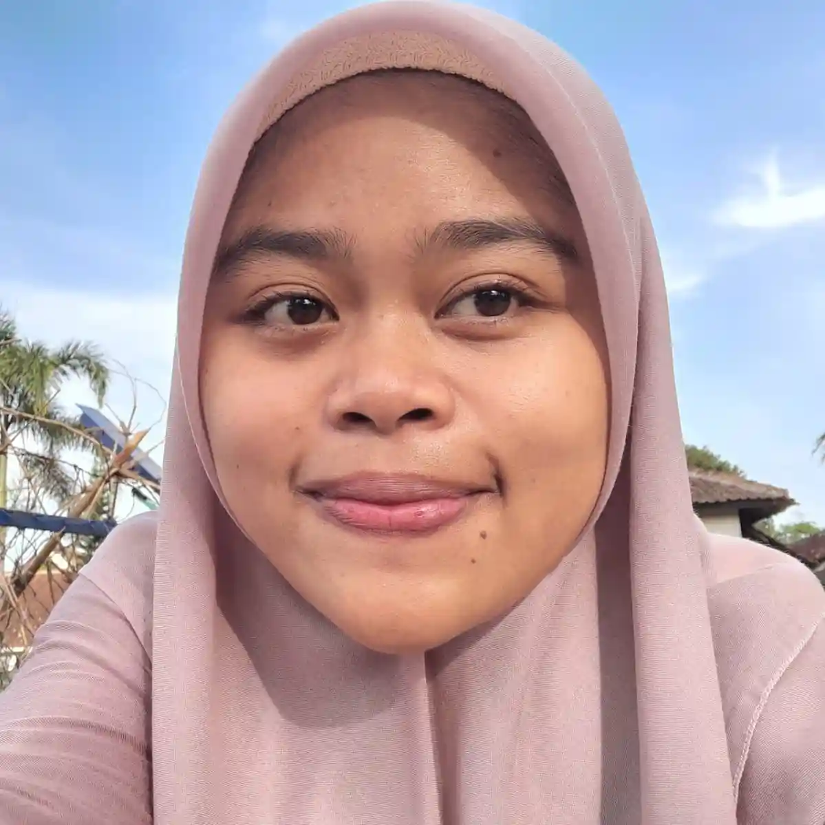 Nenden Mutiara Sugianti